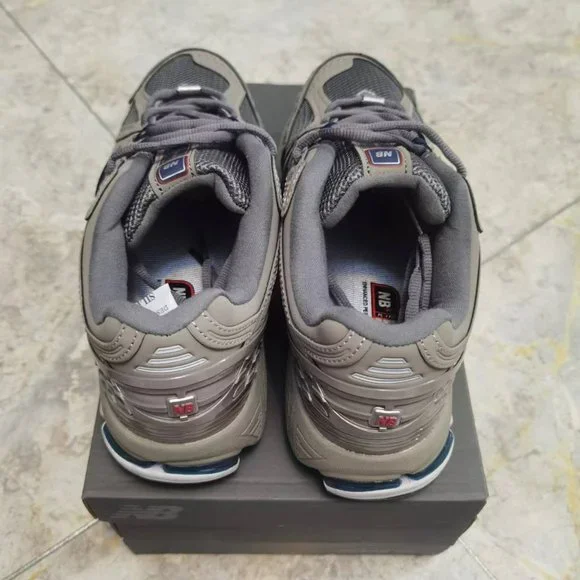 New Balance 1906R Grey Indigo M1906RB Size US 9.5 Brand new